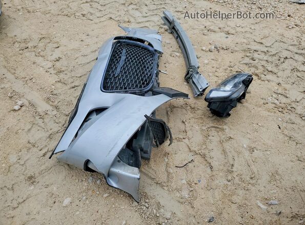 2C3CCAAG9LH239394 2020 CHRYSLER 300 Silver Vista del compartimento del motor