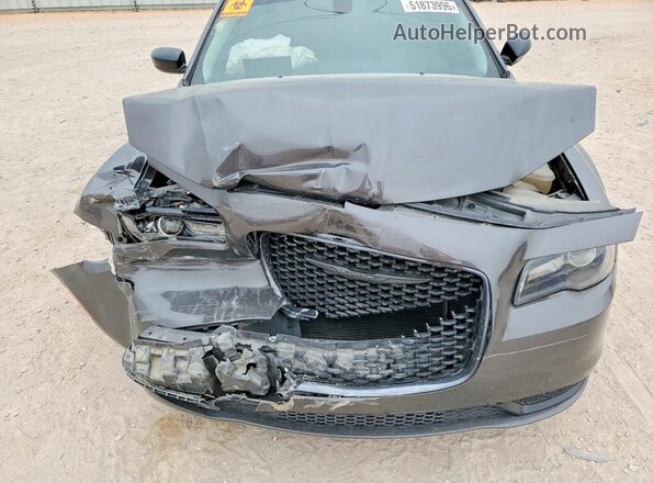 2C3CCAAG9PH707582 2023 CHRYSLER 300 Серый Вид задней части салона
