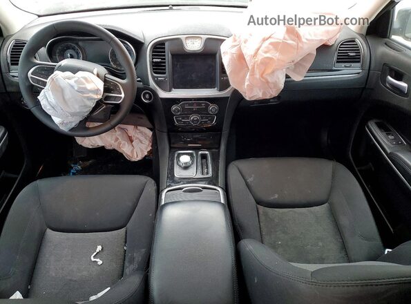 2C3CCAAG9PH707582 2023 CHRYSLER 300 Серый Вид панели приборов