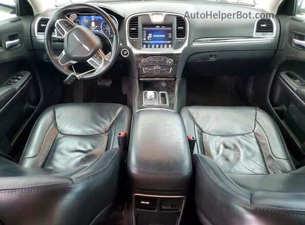 2C3CCAAGXHH551912 2017 CHRYSLER 300 Silver Вид панелі приладів
