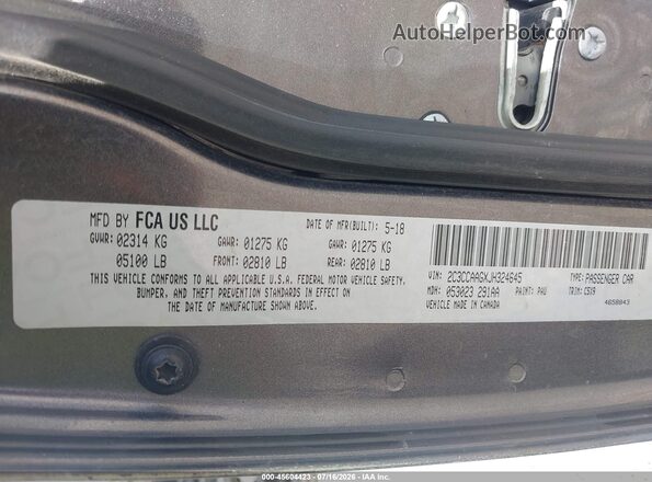 2C3CCAAGXJH324645 2018 CHRYSLER 300 Серый Вид подкапотного пространства