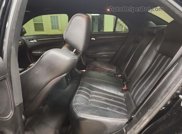 2C3CCABG0GH304489 2016 CHRYSLER 300 Black უკანა სავარძლების ხედი