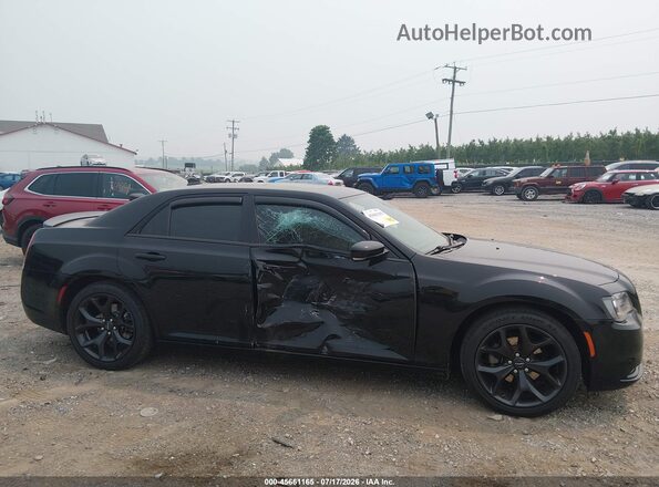 2C3CCABG0NH135264 2022 CHRYSLER 300 Black Widok z przodu