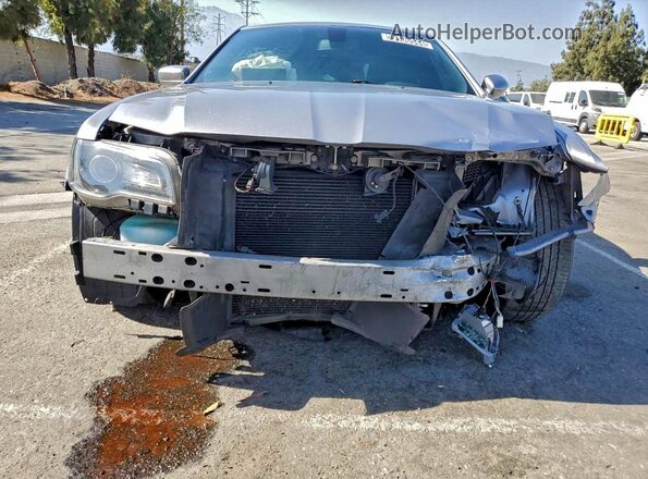 2C3CCABG1JH214100 2018 CHRYSLER 300 Silver Vista frontal