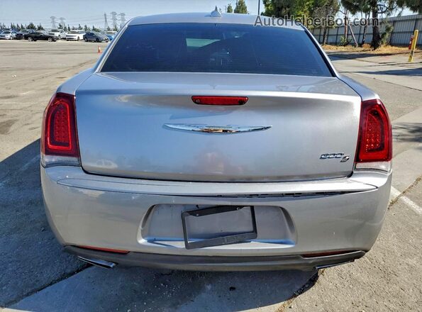 2C3CCABG1JH214100 2018 CHRYSLER 300 Silver Vista trasera