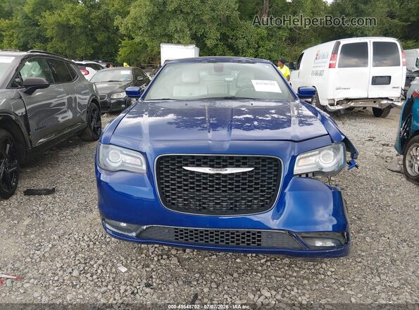 2C3CCABG1KH712492 2019 CHRYSLER 300 Blue Rear interior view