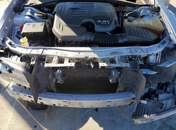 2C3CCABG2MH520081 2021 CHRYSLER 300 Silver Vista interior trasera