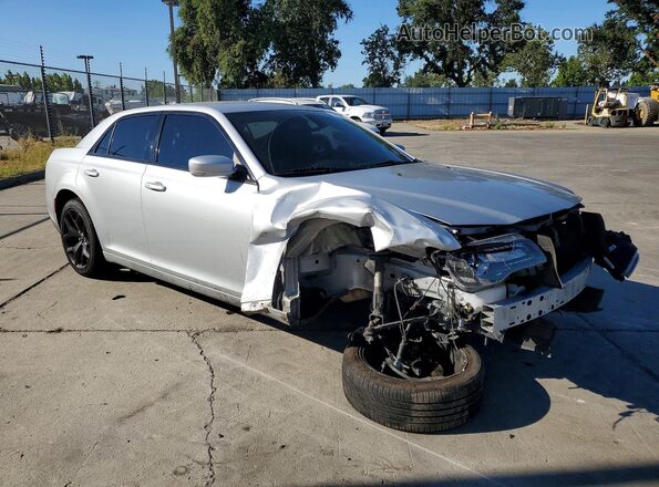 2C3CCABG2MH520081 2021 CHRYSLER 300 Silver Delantero derecho