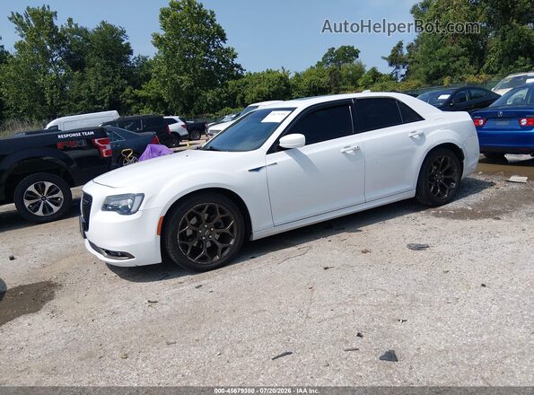 2C3CCABG3GH269429 2016 CHRYSLER 300 Белый Передняя левая четверть