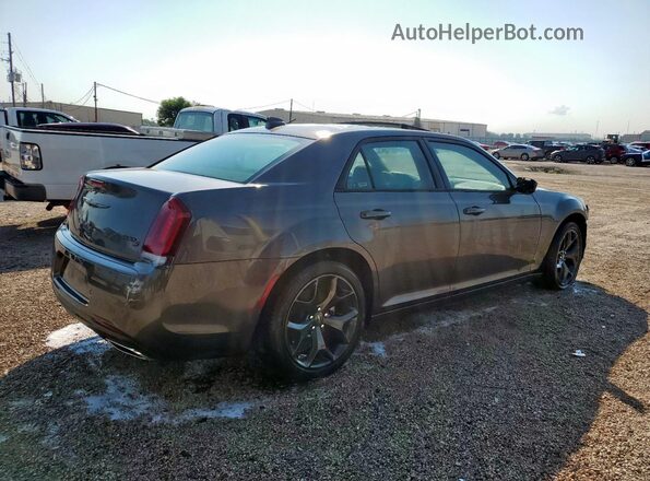 2C3CCABG4PH620459 2023 CHRYSLER 300 Gray Trasero derecho