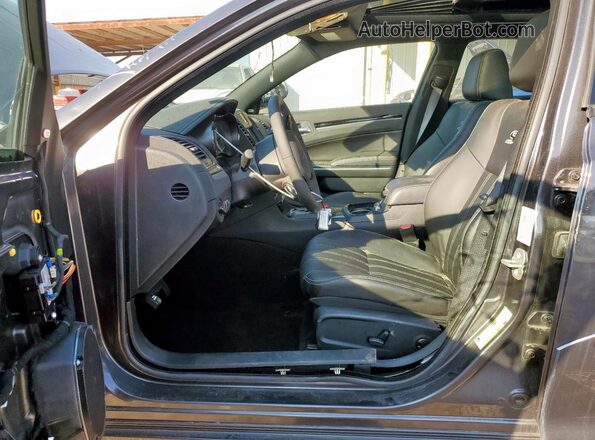 2C3CCABG4PH620459 2023 CHRYSLER 300 Gray Vista interior delantera