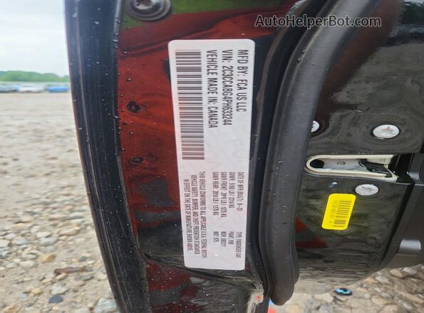 2C3CCABG4PH633244 2023 CHRYSLER 300 Black Вид підкапотного простору