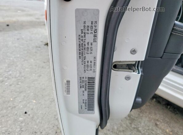 2C3CCABG5KH628661 2019 CHRYSLER 300 White Շարժիչի բաժամունքի տեսք