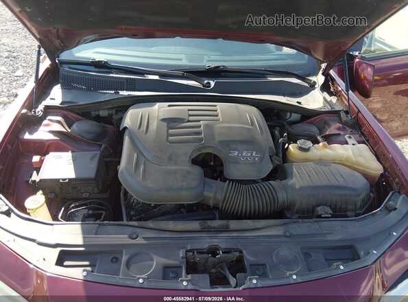 2C3CCABG5KH637974 2019 CHRYSLER 300 Burgundy Rear view