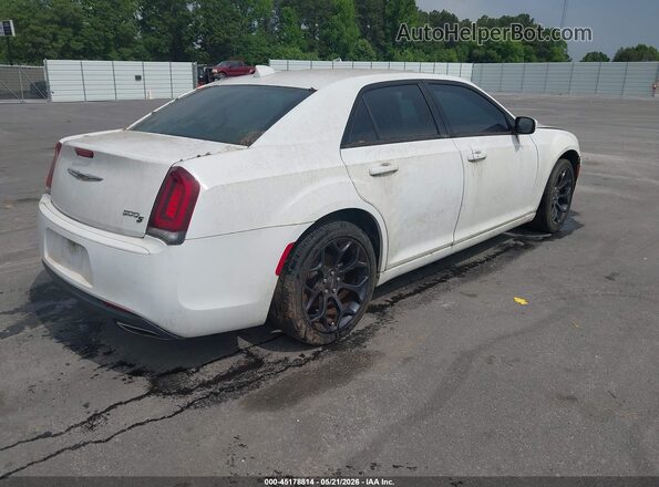 2C3CCABG6KH516273 2019 CHRYSLER 300 White Tył prawy