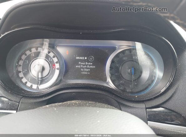2C3CCABG6KH516273 2019 CHRYSLER 300 White Widok tylnych siedzeń