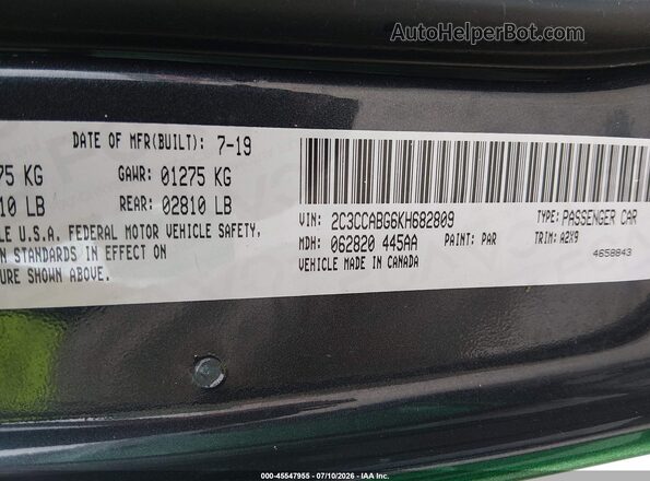 2C3CCABG6KH682809 2019 CHRYSLER 300 Green Շարժիչի բաժամունքի տեսք