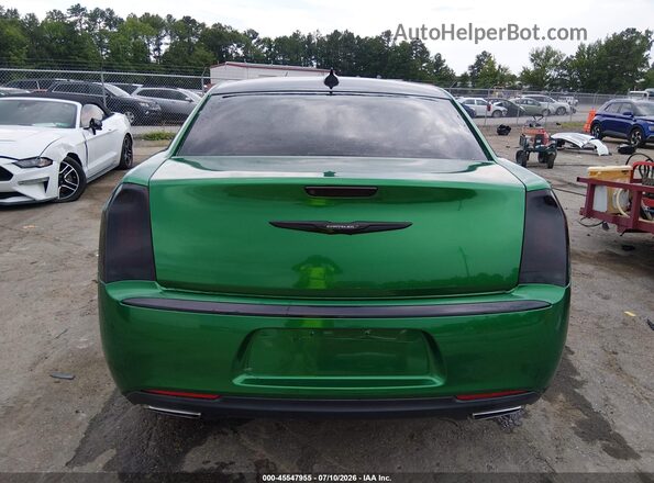 2C3CCABG6KH682809 2019 CHRYSLER 300 Green 