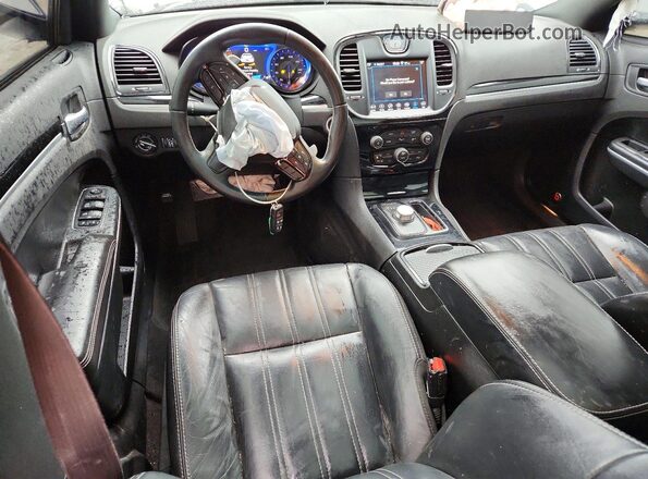 2C3CCABG7JH266430 2018 CHRYSLER 300 Серебряный Вид панели приборов
