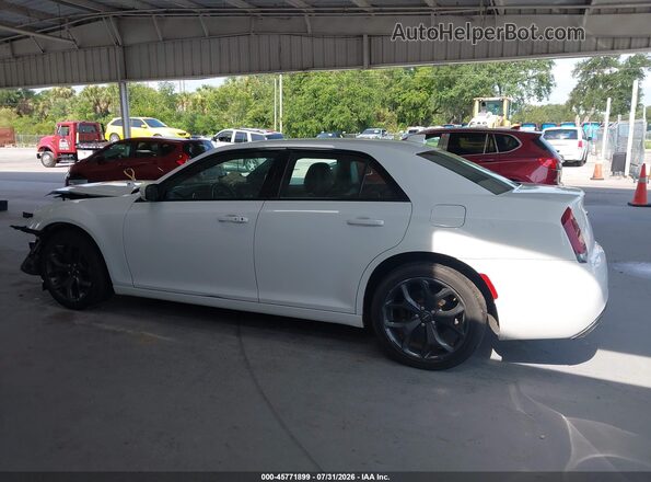 2C3CCABG7MH532808 2021 CHRYSLER 300 White 