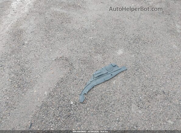 2C3CCABG8JH203823 2018 CHRYSLER 300 Gray ხელსაწყოთა პანელის ხედი