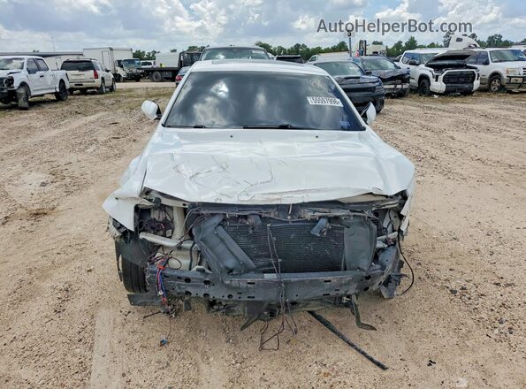 2C3CCABG9JH240315 2018 CHRYSLER 300 White Դիմացի տեսք