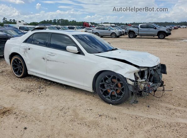 2C3CCABG9JH240315 2018 CHRYSLER 300 White Առջևի աջ