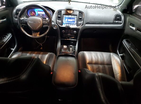 2C3CCABG9MH545706 2021 CHRYSLER 300 White Widok deski rozdzielczej