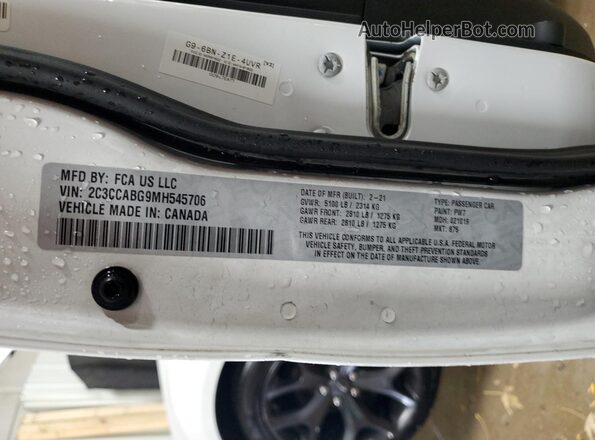 2C3CCABG9MH545706 2021 CHRYSLER 300 White Widok komory silnika