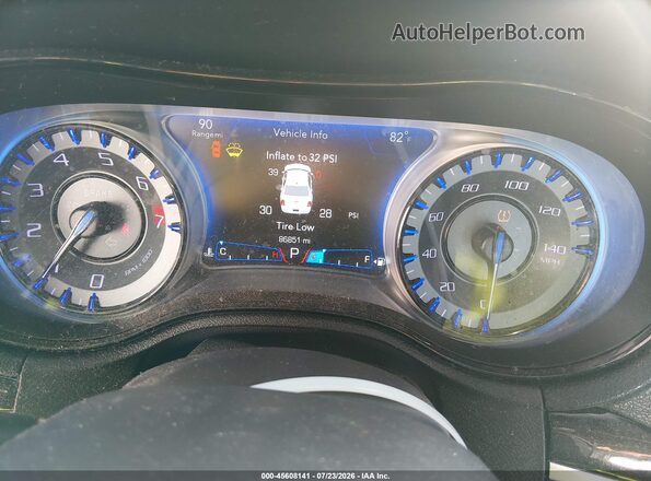 2C3CCABGXJH141048 2018 CHRYSLER 300 Gray Widok tylnych siedzeń
