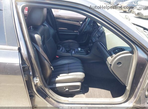 2C3CCABGXJH141048 2018 CHRYSLER 300 Gray Widok wnętrza z przodu