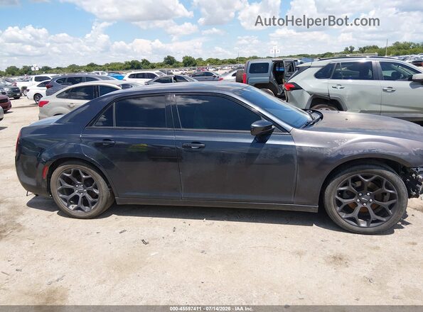 2C3CCABGXKH559496 2019 CHRYSLER 300 Black უკანა სალონის ხედი