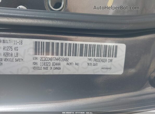 2C3CCABT7HH516482 2017 CHRYSLER 300 Gray Vista del compartimento del motor
