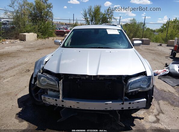 2C3CCADG3PH580968 2023 CHRYSLER 300 Серебряный Вид панели приборов
