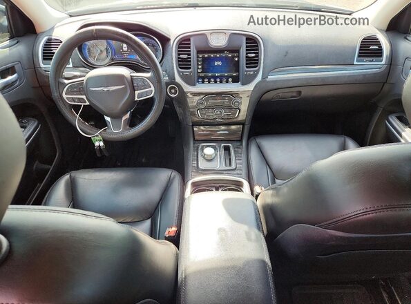 2C3CCADG4NH121204 2022 CHRYSLER 300 Черный Вид панели приборов