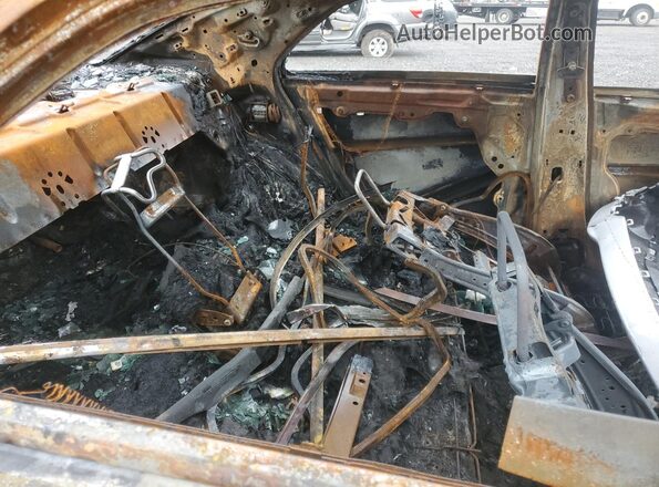 2C3CCADG6PH664993 2023 CHRYSLER 300 Серебряный Вид задних сидений