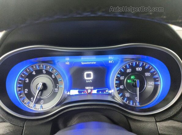 2C3CCADG7NH245421 2022 CHRYSLER 300 Угольный Вид щитка приборов