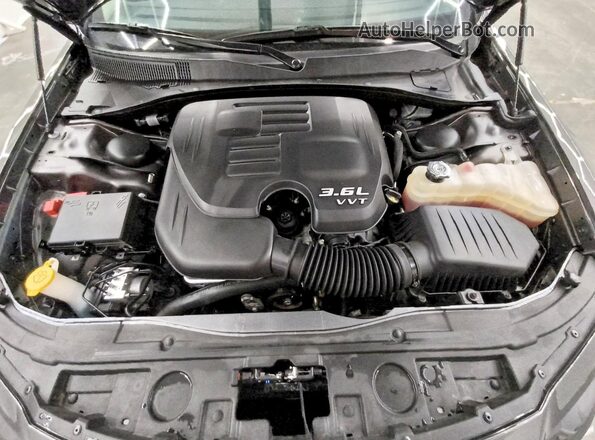 2C3CCADG7NH245421 2022 CHRYSLER 300 Угольный Вид задней части салона