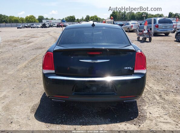 2C3CCAEG0HH551945 2017 CHRYSLER 300 Black 