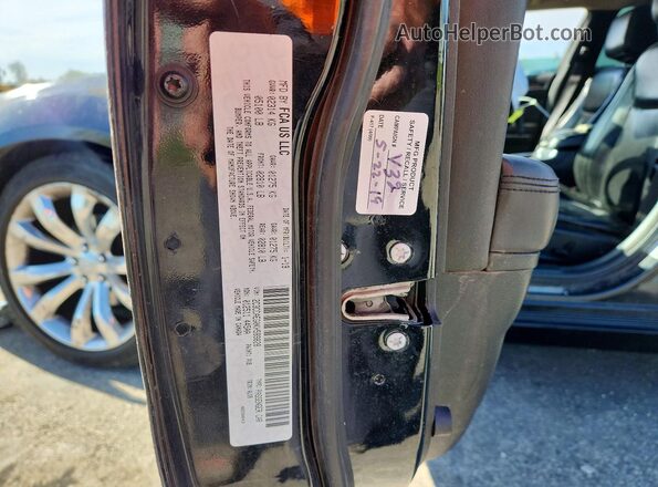 2C3CCAEG0KH589828 2019 CHRYSLER 300 Black Vista del compartimento del motor