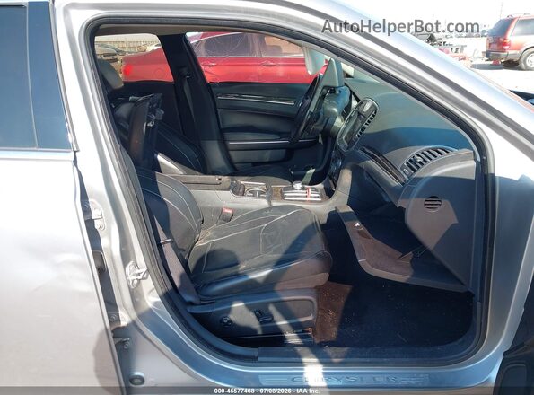 2C3CCAEG1GH207376 2016 CHRYSLER 300 Silver Vista interior delantera
