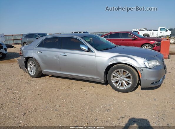 2C3CCAEG1GH207376 2016 CHRYSLER 300 Silver Vista interior trasera