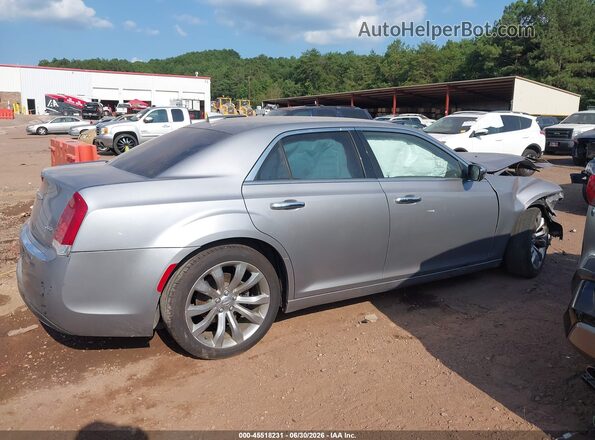 2C3CCAEG1JH142679 2018 CHRYSLER 300 Silver 360 interior view