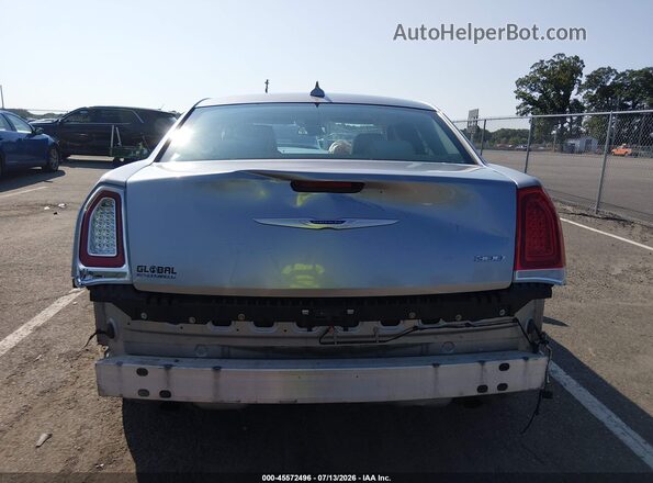 2C3CCAEG1JH244046 2018 CHRYSLER 300 Silver 