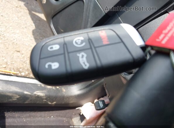 2C3CCAEG2HH570819 2017 CHRYSLER 300 Black Вид панелі приладів