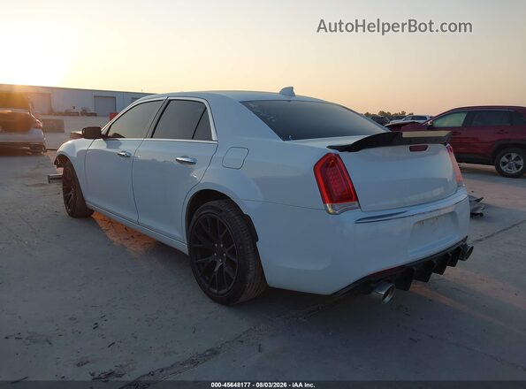 2C3CCAEG2JH127169 2018 CHRYSLER 300 Белый Задняя левая четверть