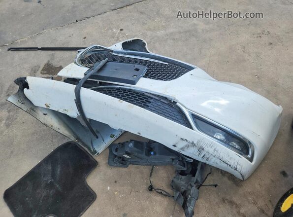 2C3CCAEG3JH194024 2018 CHRYSLER 300 White Շարժիչի բաժամունքի տեսք