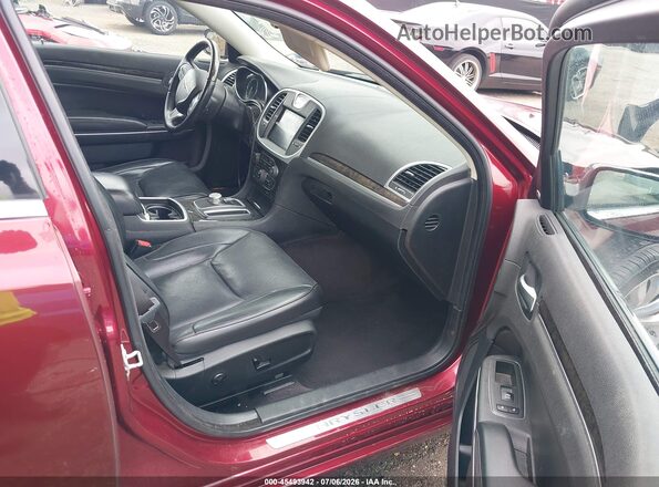 2C3CCAEG3JH301489 2018 CHRYSLER 300 Бордовый Вид салона спереди