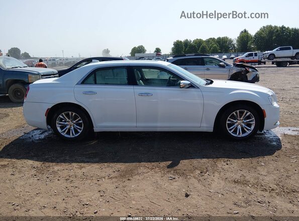 2C3CCAEG5GH294604 2016 CHRYSLER 300 White Սալոնի հետևի տեսք
