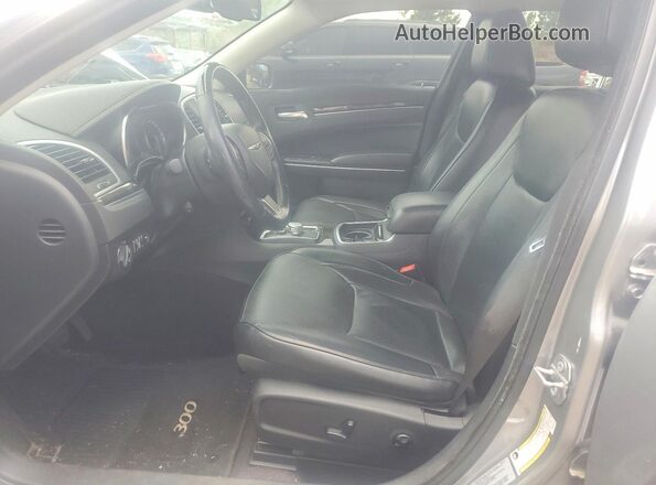 2C3CCAEG5HH549754 2017 CHRYSLER 300 Silver წინა სალონის ხედი